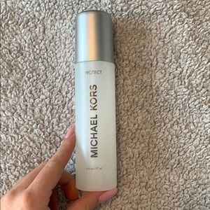 Protectant Spray for Bags